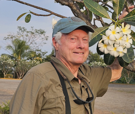 portrait of Jon Houghton